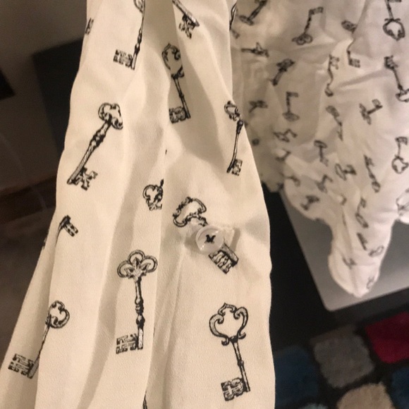 NWT Dressbarn Key Blouse Sz M - Picture 7 of 8